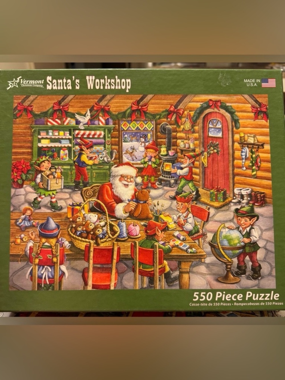 Santa's Workshop 550 Piece Puzzle
